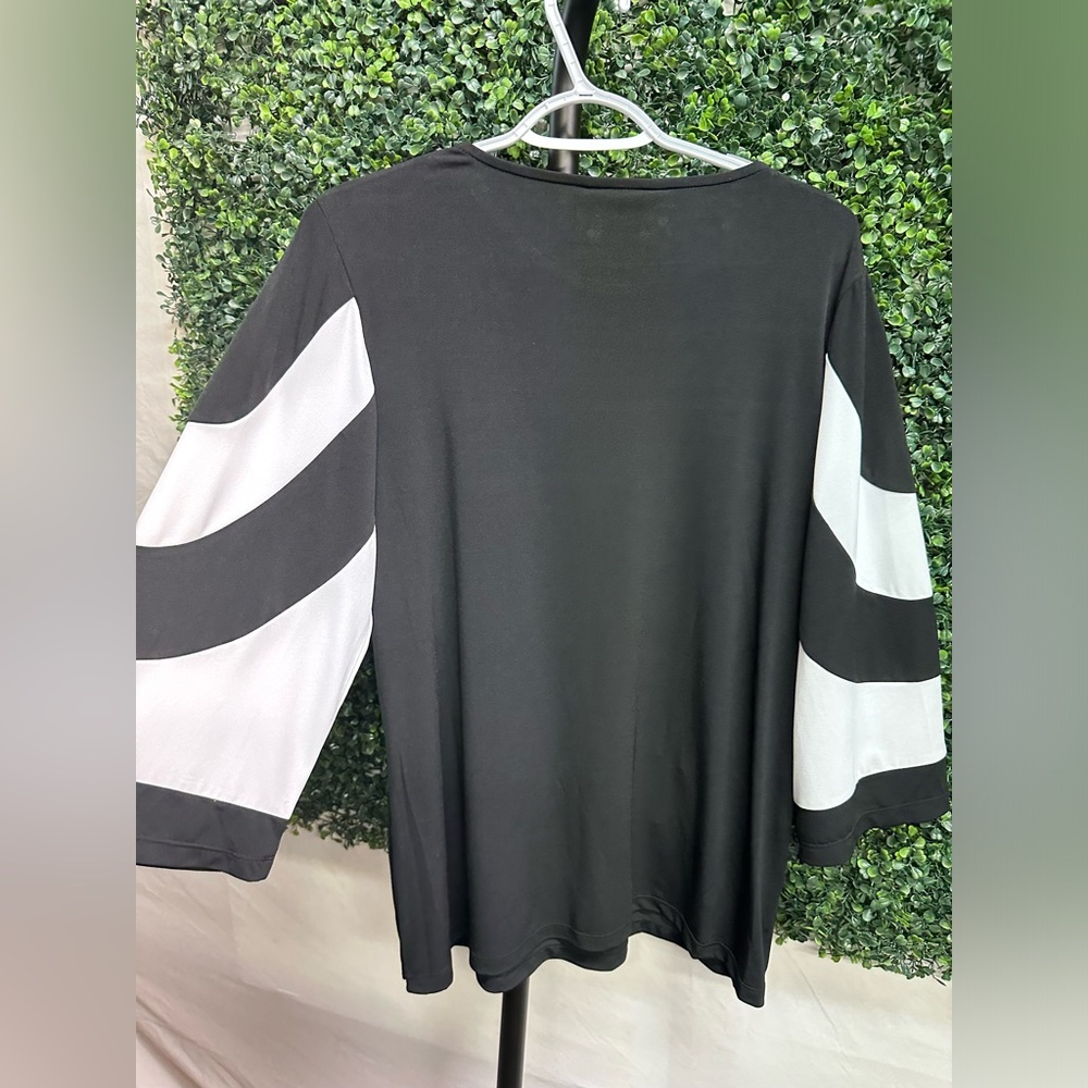 (A78)NWT Multiples Essentials | Career Blouse - Picture 4 of 4
